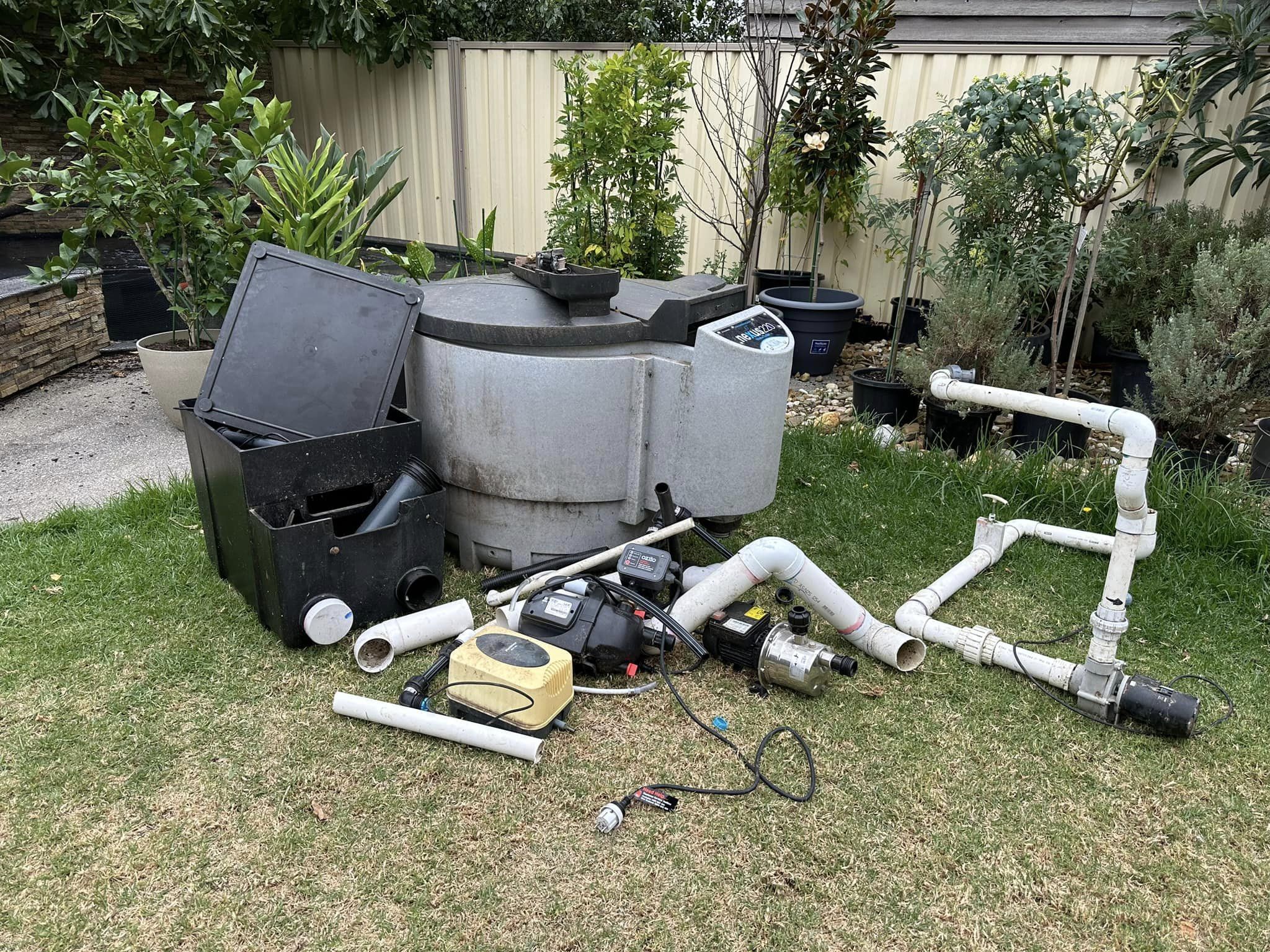 outdoor pond cleaning victoria